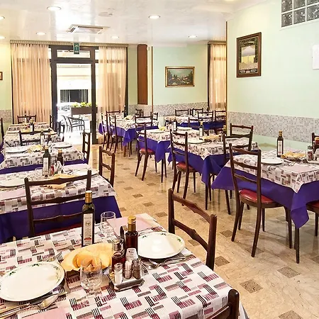 Hotel Grappoli *